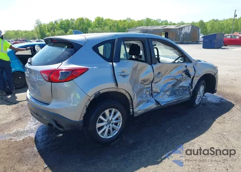 2013 Mazda Cx-5 Sport z USA, uszkodzony, nr VIN JM3KE2BE8D0102903